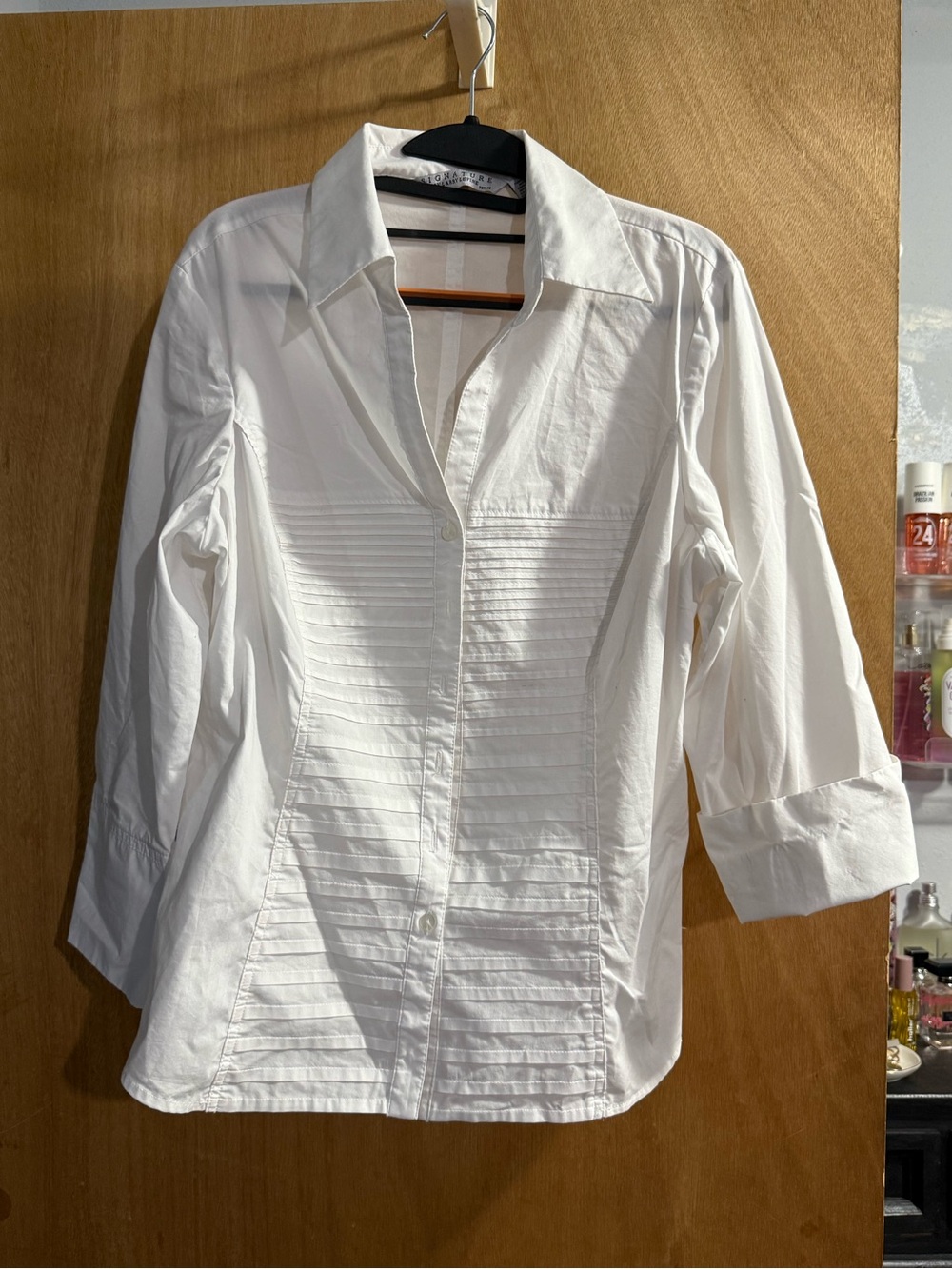 Signature by Larry Levine White Pintuck Front Button-Down Shirt